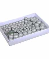 Plastic 100x zilveren glitter mini kerstballen stekers kunststof 2 3 4 cm